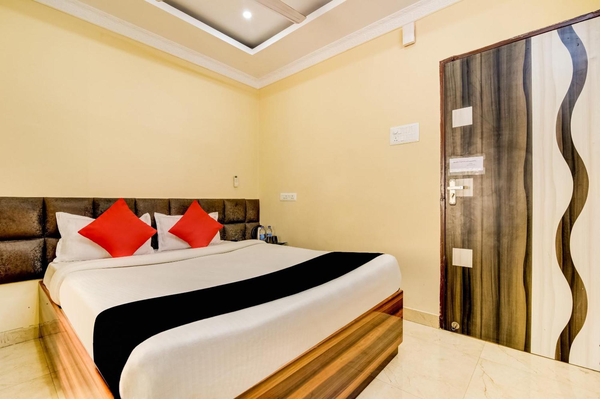Capital O Good Luck Residency Hotel Dispur المظهر الخارجي الصورة